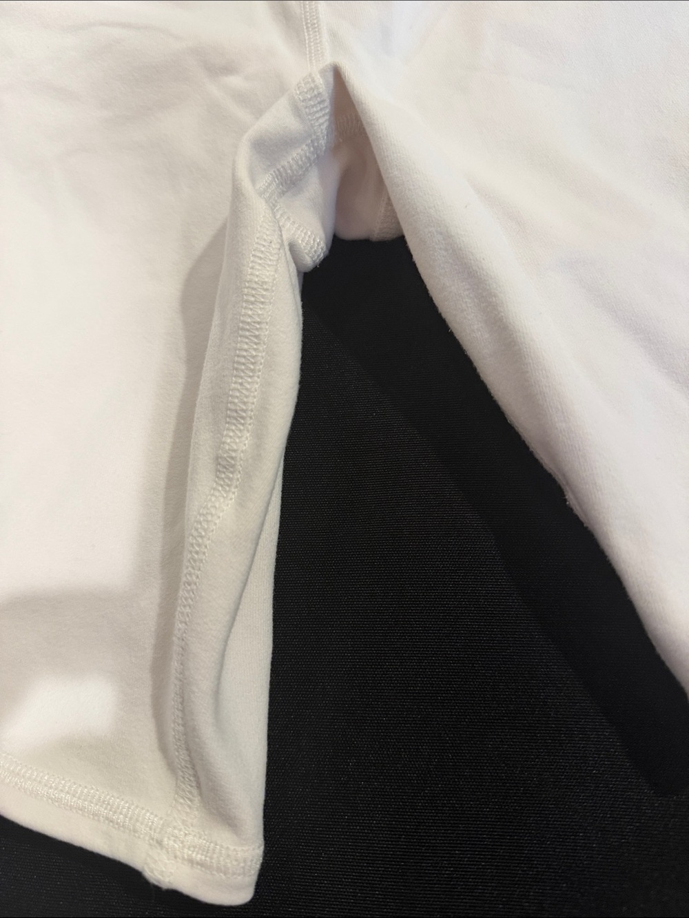 ALO Yoga High-Rise Cream Exercise Shorts - Picture 6 of 7